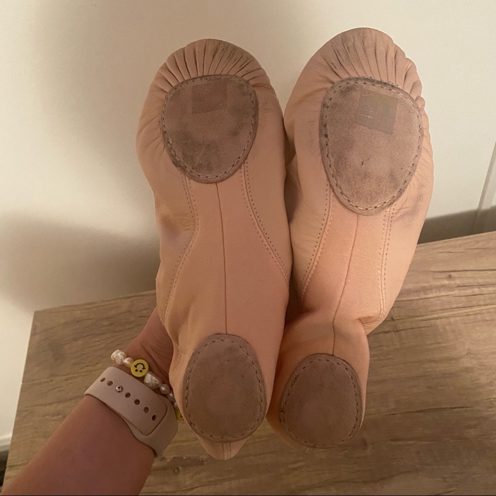 Ballet Shoes - Picture 2 of 3